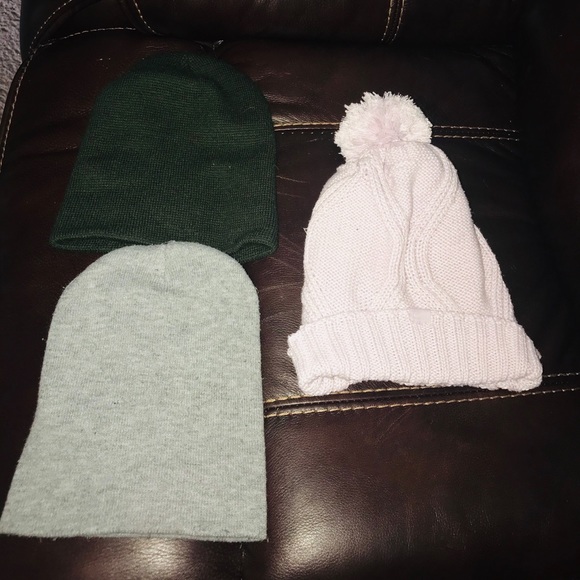 Nike Beanie - Picture 1 of 3